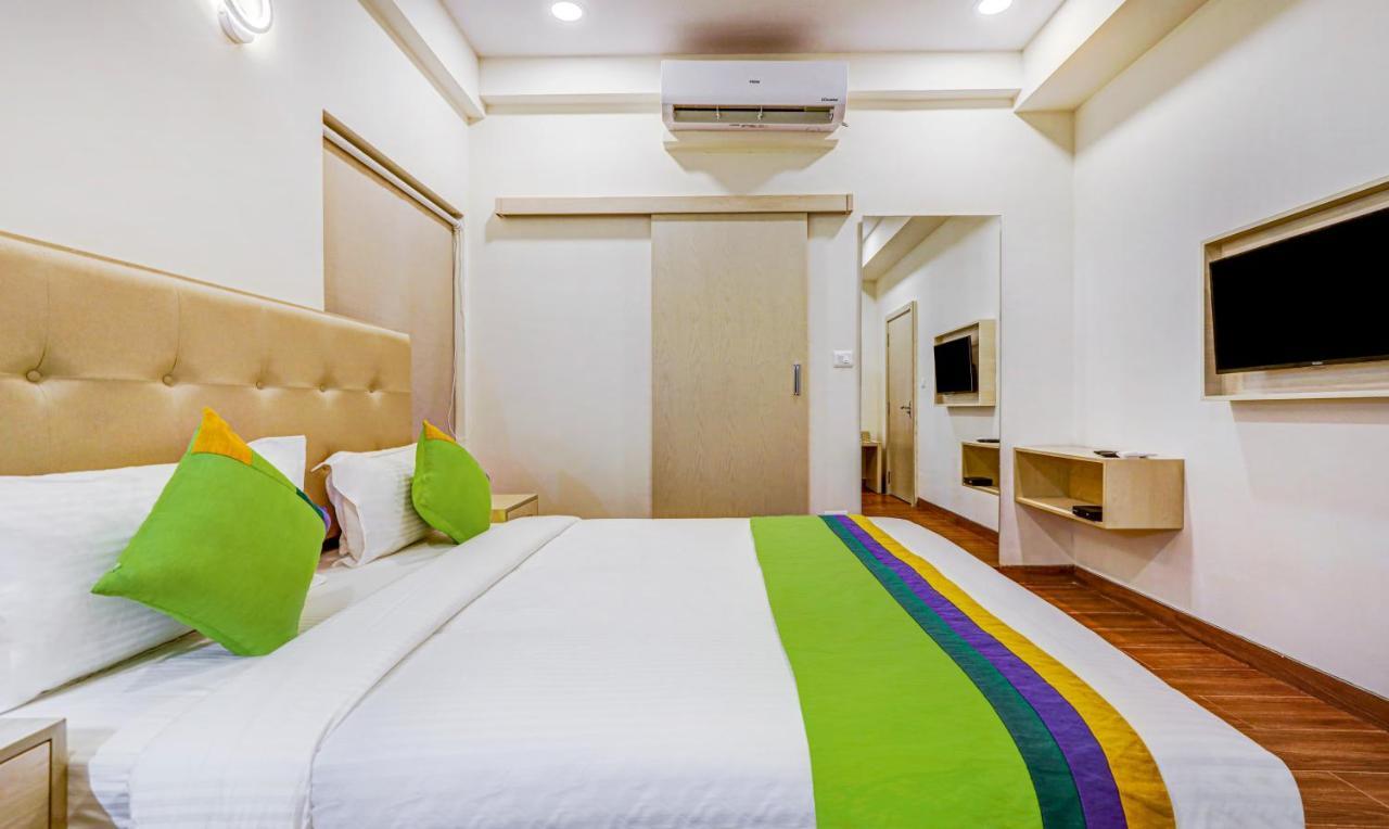 Treebo Galaxy Suites Mathikere Bengalúr Exteriér fotografie