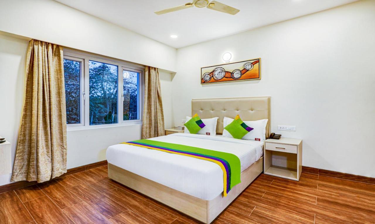 Treebo Galaxy Suites Mathikere Bengalúr Exteriér fotografie