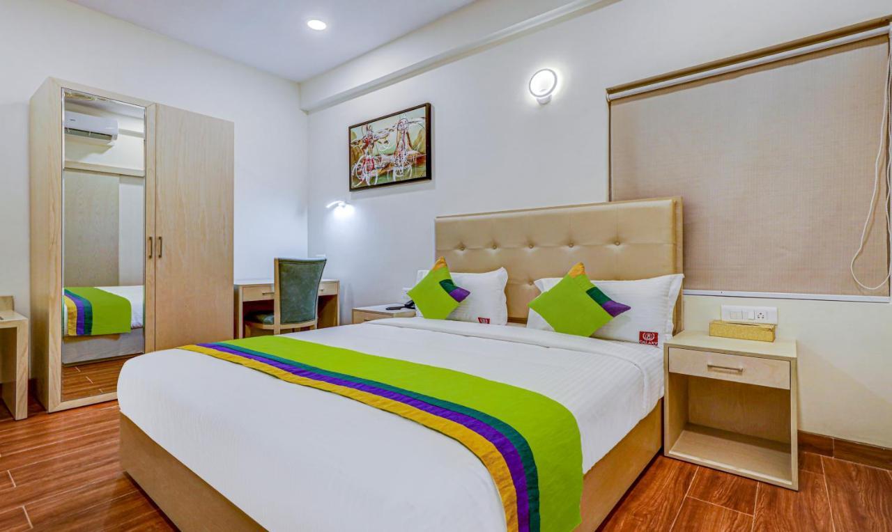 Treebo Galaxy Suites Mathikere Bengalúr Exteriér fotografie